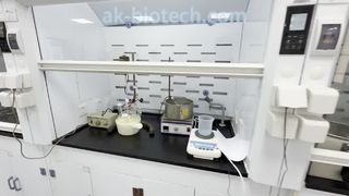 Kupfertripeptid für Haarwachstum und Narbenheilung